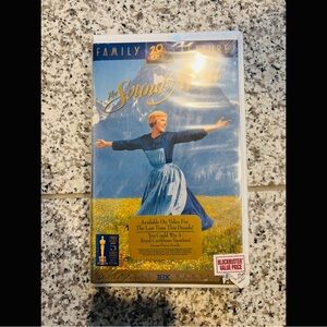 THE SOUND OF MUSIC, NWT SEALED VHS Tape